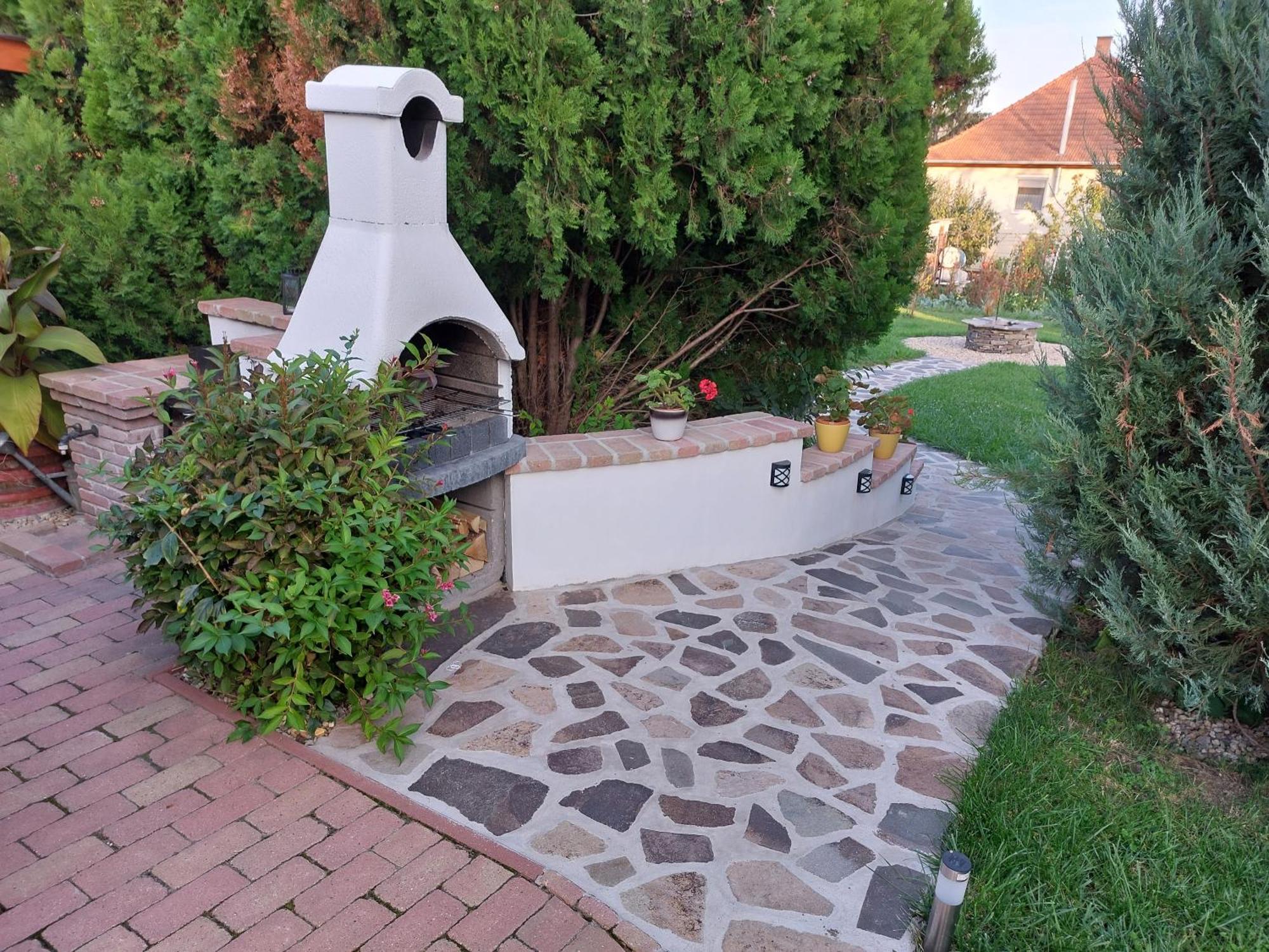Tulipan Vendeghaz Apartment Sárospatak Exterior photo